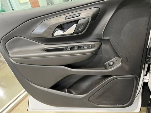 Used 2019 GMC Terrain SLT w/ Preferred Package image 16