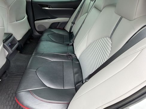 Used 2024 Toyota Camry SE FWD image 23