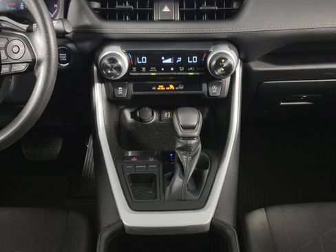Used 2023 Toyota RAV4 XLE w/ Convenience Package FWD image 25