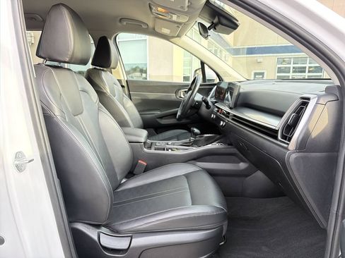 Used 2024 Kia Sorento S AWD/4WD image 19