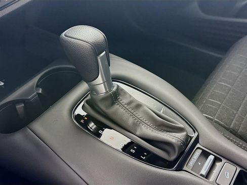 New 2026 Honda HR-V LX image 17