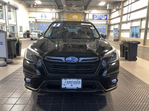 Used 2022 Subaru Forester Limited image 2