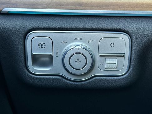 Used 2021 Mercedes-Benz GLE 350 image 31