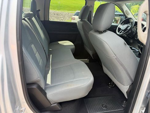 Used 2018 RAM 2500 Tradesman w/ Chrome Appearance Group AWD/4WD image 14