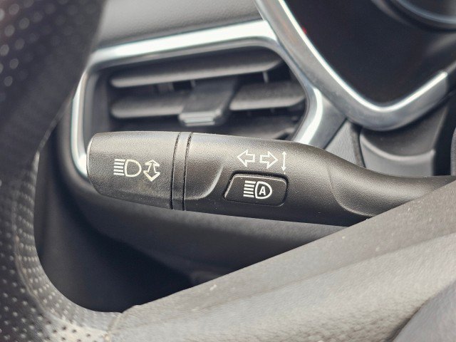 Used 2020 Chevrolet Equinox LT AWD/4WD image 38