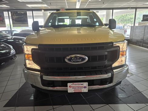 Used 2020 Ford F350 XL w/ XL Value Package RWD image 2