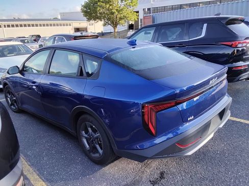 Used 2025 Kia K4 FWD image 5