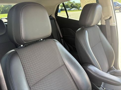 Used 2019 Buick Encore Preferred FWD image 35