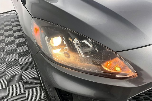Used 2022 Ford Escape SE FWD image 31