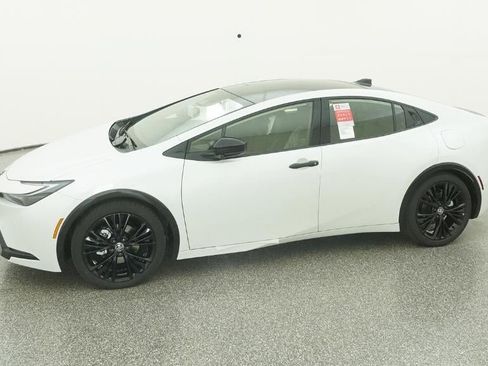 New 2026 Toyota Prius Plug-In Hybrid image 2