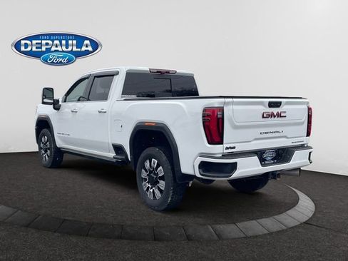 Used 2024 GMC Sierra 3500 Denali w/ Denali Reserve Package image 3