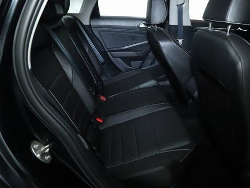 Used 2023 Volkswagen Jetta SE w/ Panoramic Sunroof Package FWD image 31