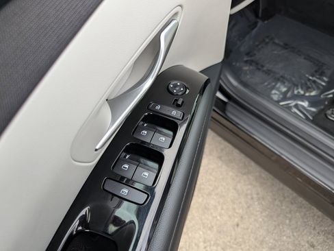 Used 2024 Hyundai Tucson Limited image 14