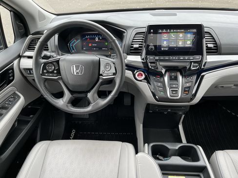 Certified 2023 Honda Odyssey Elite image 11