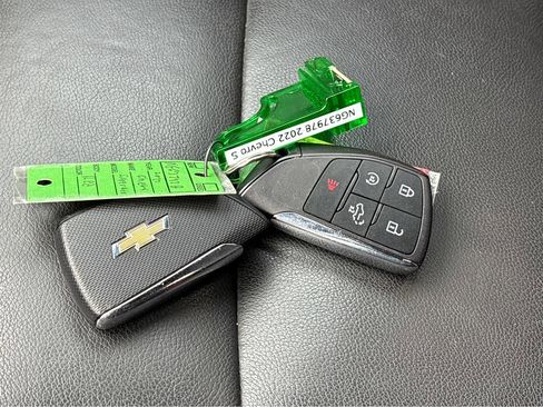 Used 2022 Chevrolet Silverado 1500 LT Trail Boss w/ Convenience Package II image 24