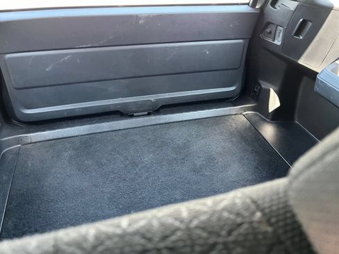 Used 2025 Toyota 4Runner SR5 RWD image 33