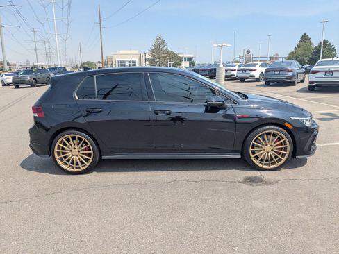 Used 2022 Volkswagen GTI SE FWD image 2