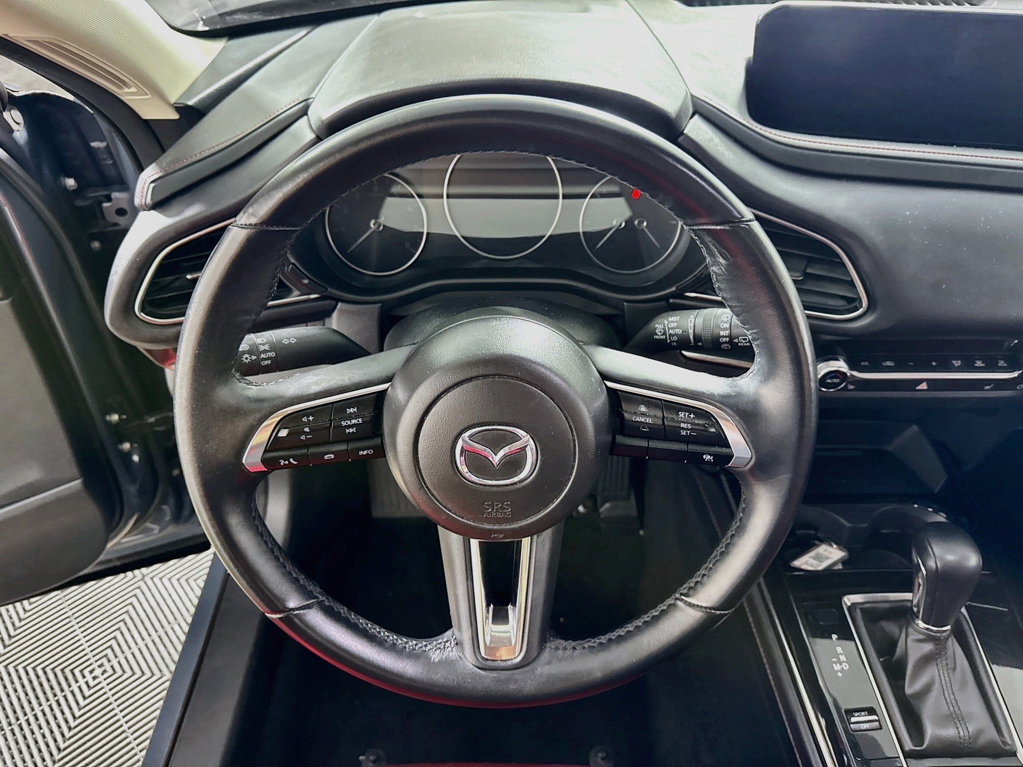 Used 2025 MAZDA CX-30 AWD 2.5 S w/ Preferred Package image 16