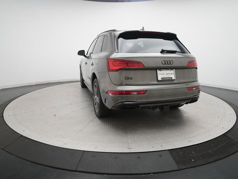 Used 2024 Audi Q5 e Prestige image 32