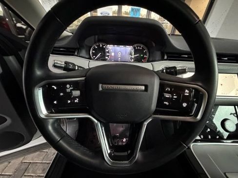 Used 2021 Land Rover Range Rover Evoque S AWD/4WD image 11