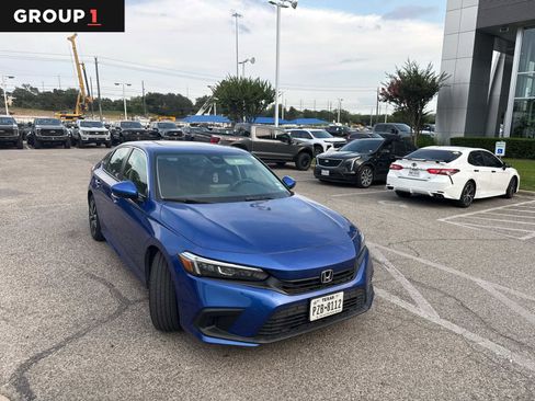 Used 2022 Honda Civic EX image 1