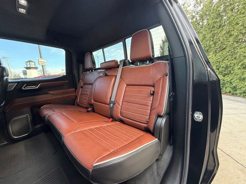 Used 2025 GMC Sierra 1500 Denali Ultimate image 25