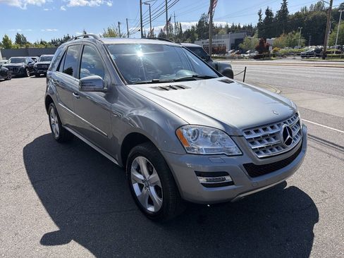 Used 2011 Mercedes-Benz ML 350 BlueTEC 4MATIC image 12