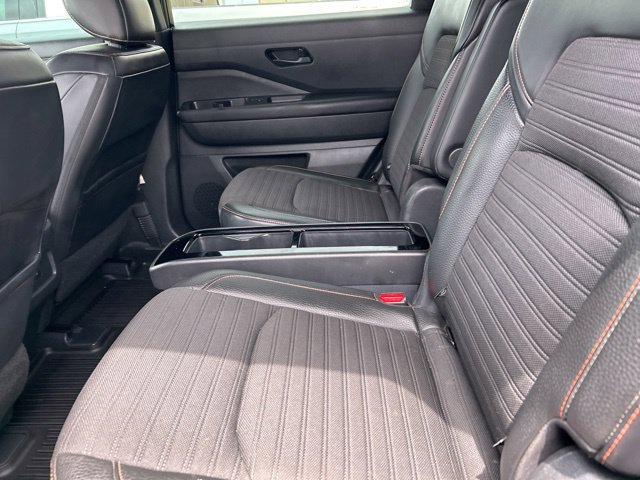 Used 2023 Nissan Pathfinder Rock Creek AWD/4WD image 40