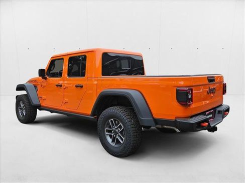 New 2025 Jeep Gladiator Mojave w/ Convenience Group image 8