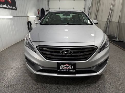 Used 2017 Hyundai Sonata Sport w/ Value Edition Package 02 FWD image 2