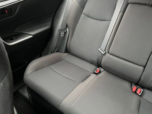 Used 2025 Toyota RAV4 LE image 39