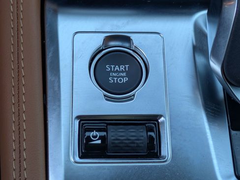 New 2026 Jaguar F-PACE R-Dynamic S image 18