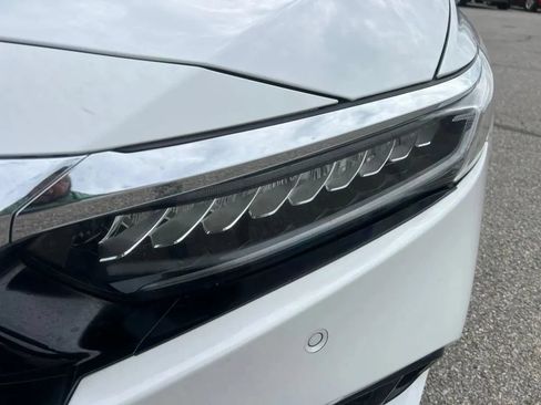 Used 2021 Honda Accord Touring image 33