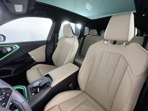 Used 2026 BMW X3 xDrive30 w/ Premium Package image 8