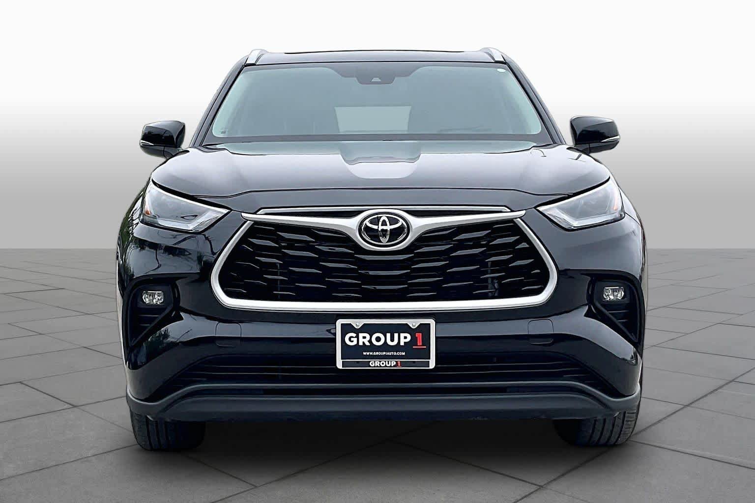 Used 2026 Toyota Highlander XLE AWD/4WD image 4