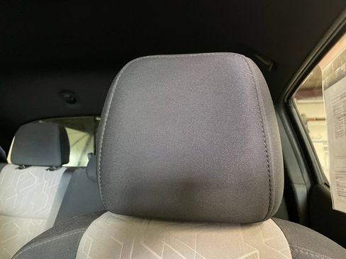 Used 2023 Toyota Tacoma TRD Off-Road AWD/4WD image 14
