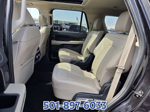 Used 2024 Ford Expedition Limited RWD image 10