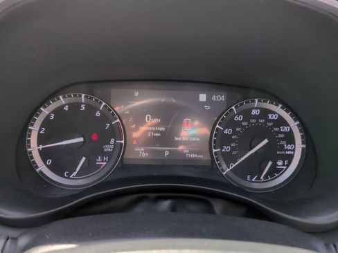 Used 2021 Toyota Highlander XLE AWD/4WD image 21