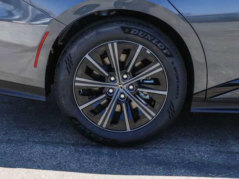 New 2026 Lexus ES 350e FWD image 10