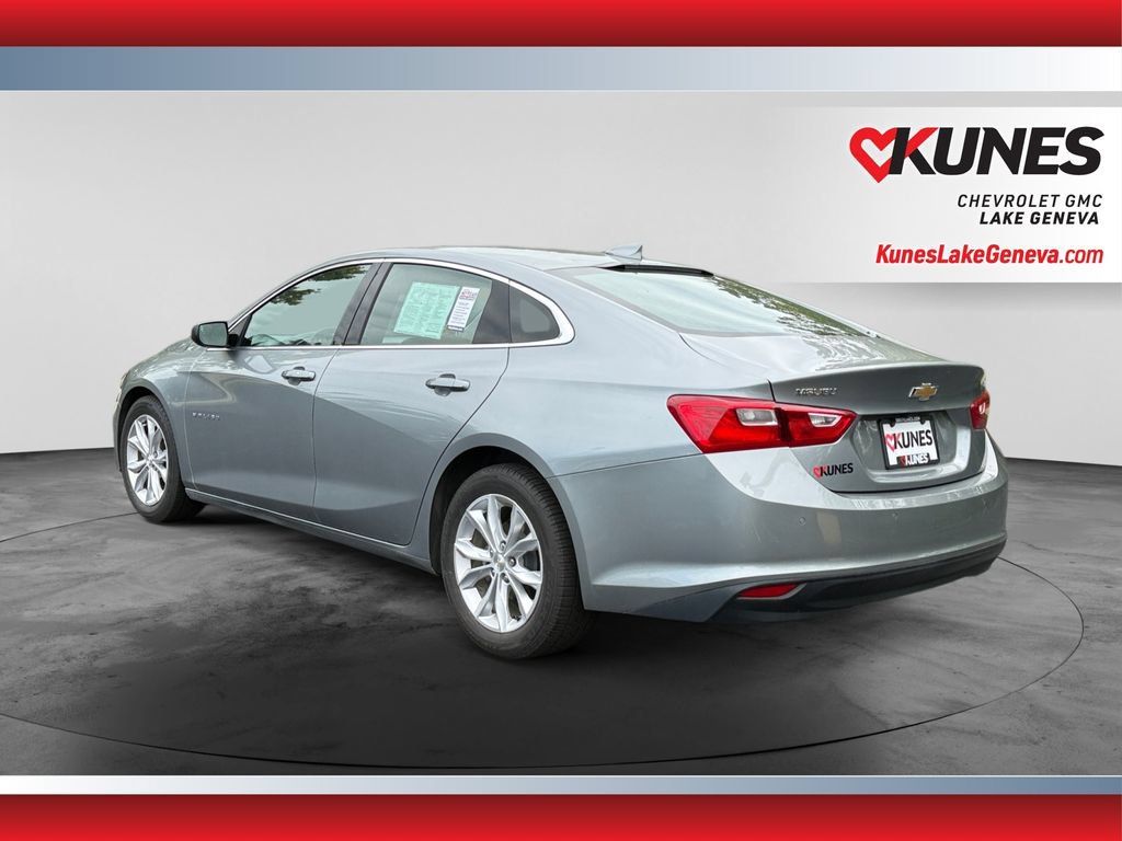 Used 2025 Chevrolet Malibu LT FWD image 7
