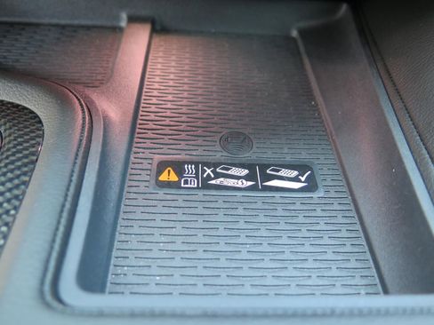 Used 2025 Cadillac CT5 V image 16