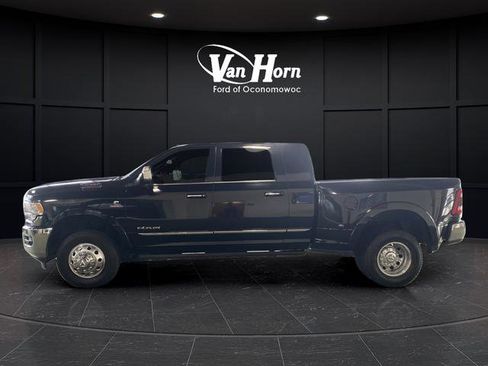 Used 2019 RAM 3500 Limited w/ Max Tow Package image 10