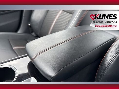 Used 2025 Nissan Altima 2.5 SR image 30