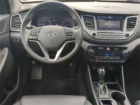 Used 2018 Hyundai Tucson SEL Plus w/ Cargo Package image 15