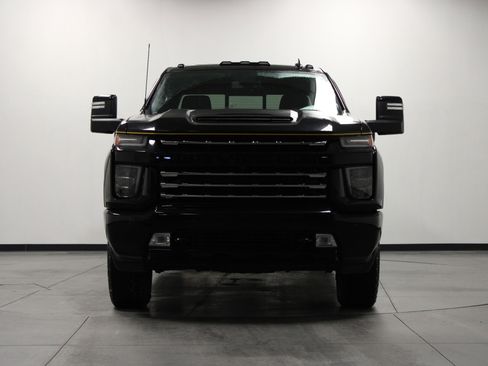 Used 2023 Chevrolet Silverado 2500 LTZ w/ Carhartt Edition image 9