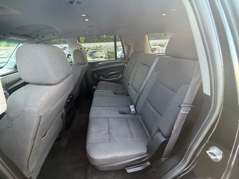 Used 2016 Chevrolet Tahoe LS RWD image 12