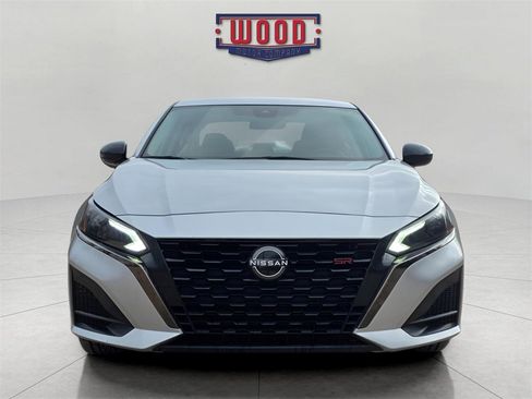 Used 2023 Nissan Altima 2.5 SR image 5