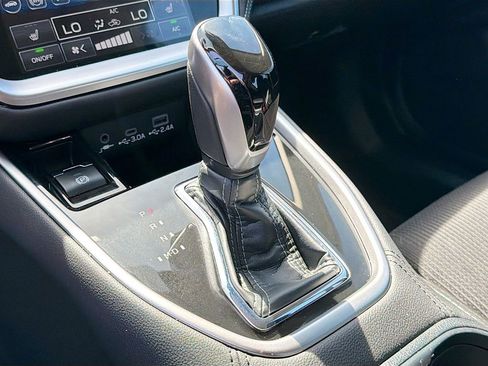 Used 2024 Subaru Legacy Premium AWD/4WD image 17