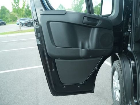 New 2026 RAM ProMaster 2500 w/ Quick Order Package 22G SLT FWD image 12