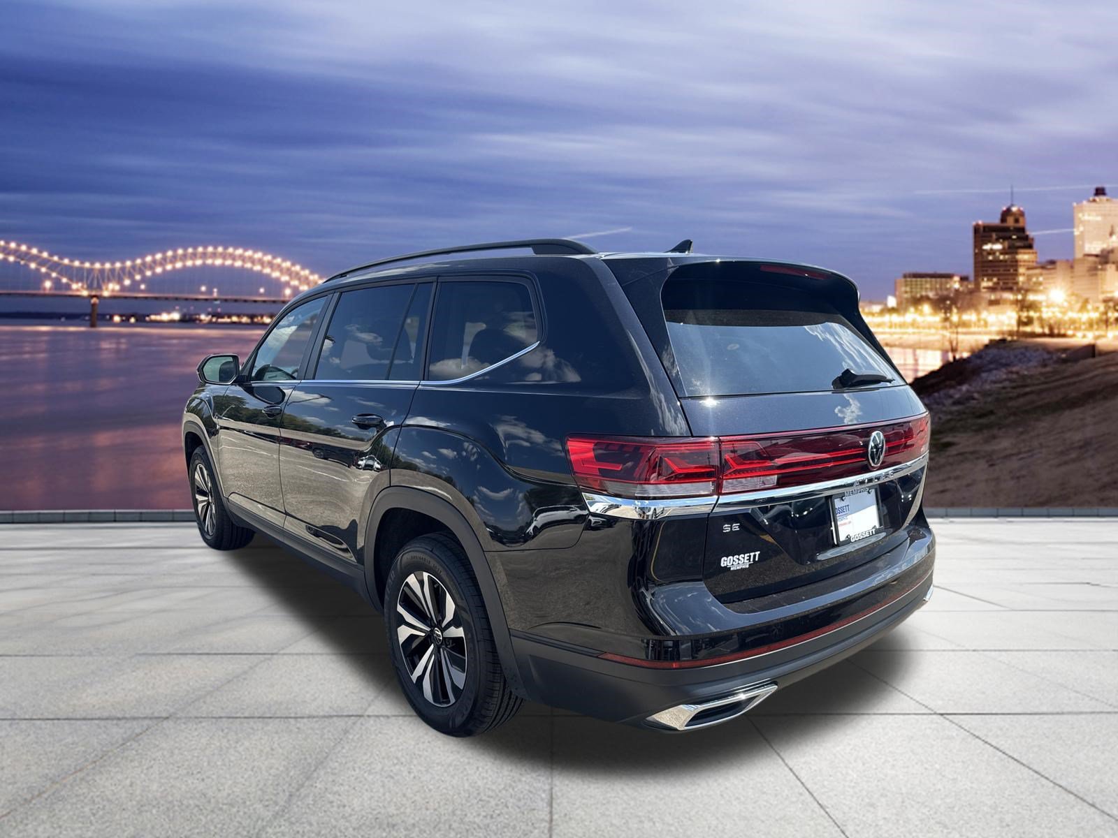 Certified 2025 Volkswagen Atlas SE FWD image 3